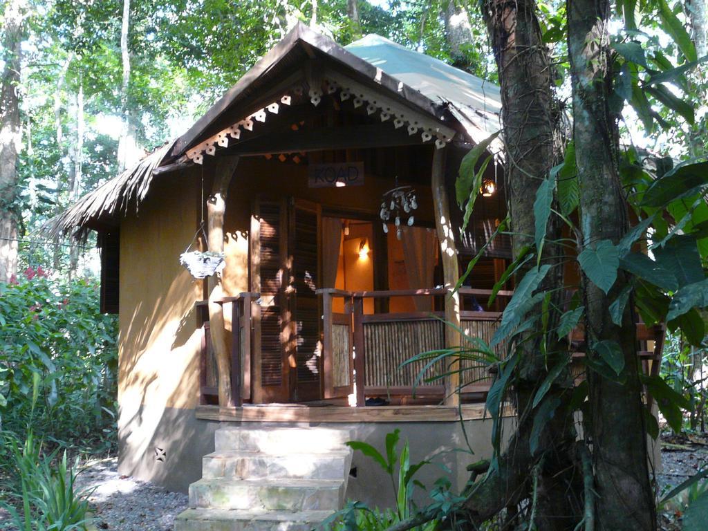 Korrigan Lodge Cahuita Bagian luar foto
