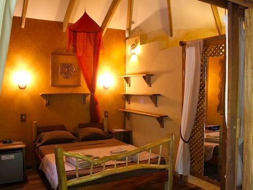 Korrigan Lodge Cahuita Bagian luar foto